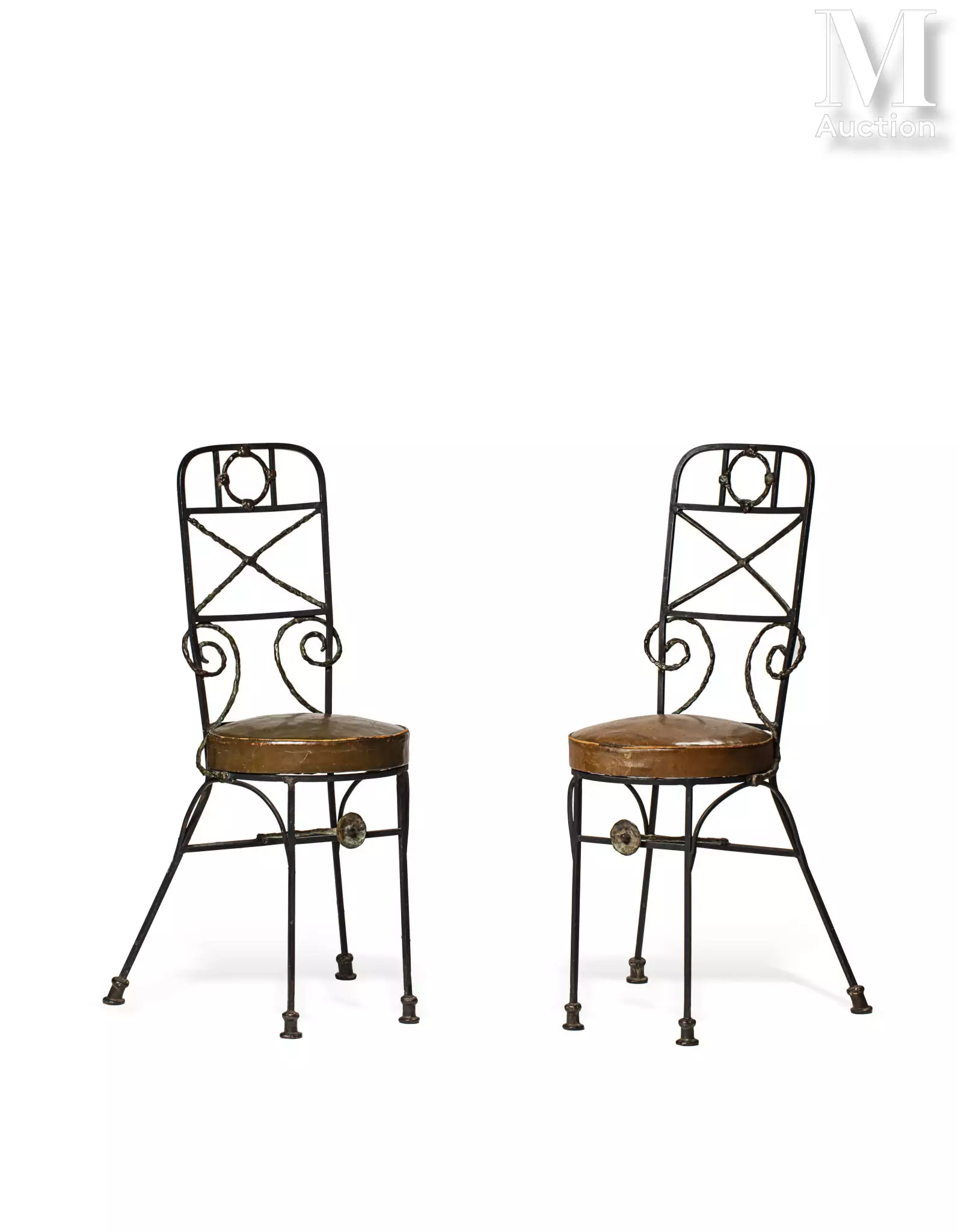 Diego GIACOMETTI (Borgonovo 1902 - Paris 1985) Circa 1962. Paire de chaises modèle "Fondation Maeght" en fer noir et bronze patiné