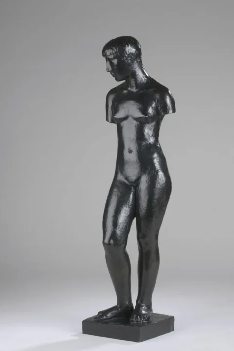 Charles Despiau (1874-1946)L’Adolescente (Figure avec tête et sans bras) Épreuve en bronze, n°5/6 Fonte à la cire perdue Adjugé 12 500 euros CRAIT-MULLER