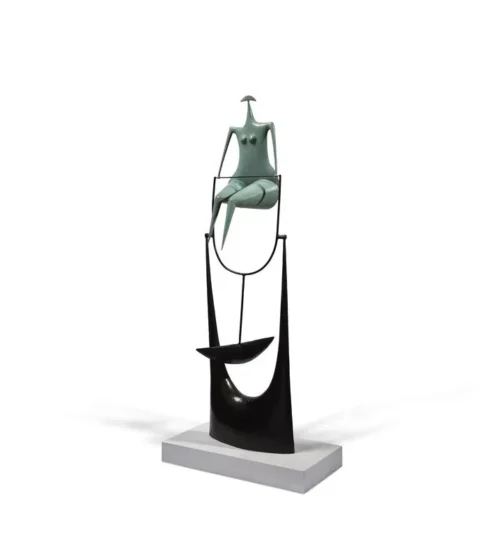 PHILIPPE HIQUILY (1925-2013)Grande galipette, 1988 Mobile en laiton patiné Adjugé 63 000 euros HDVM