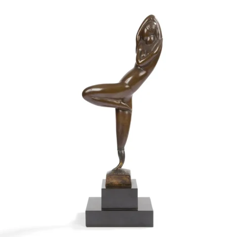 VICTOR BRECHERET (1894-1955) Dançarina dit aussi Danseuse, le modèle conçu en [1925] et présenté au Salon d’Automne de cette même année Sculpture. Épreuve en bronze Adjugé 26 000 euros ADER