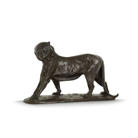 MAXIMILIEN LOUIS FIOT (1886-1953) TIGRE DEBOUT SE LÉCHANT Bronze de patine brun-roux Signé; inscrit 'Susse F[res] Ed[rs] Paris' et 'cire perdue' avec le cachet du fondeur Adjugé à 13 000 €