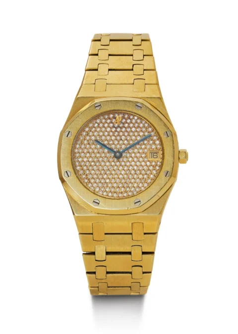 Audemars Piguet, Royal Oak avec cadran en diamants et mouvement à quartz Or jaune 750. D 36 mm. Boîtier No. : 024, avec fond vissé. Cadran : Cadran en or, serti de diamants, date à 3 heures Mouvement